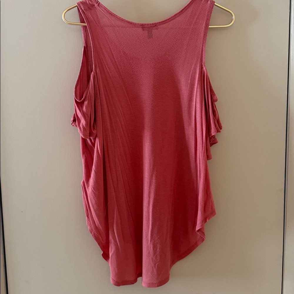 Express Flowy Cold Shoulder Top - Picture 3 of 3